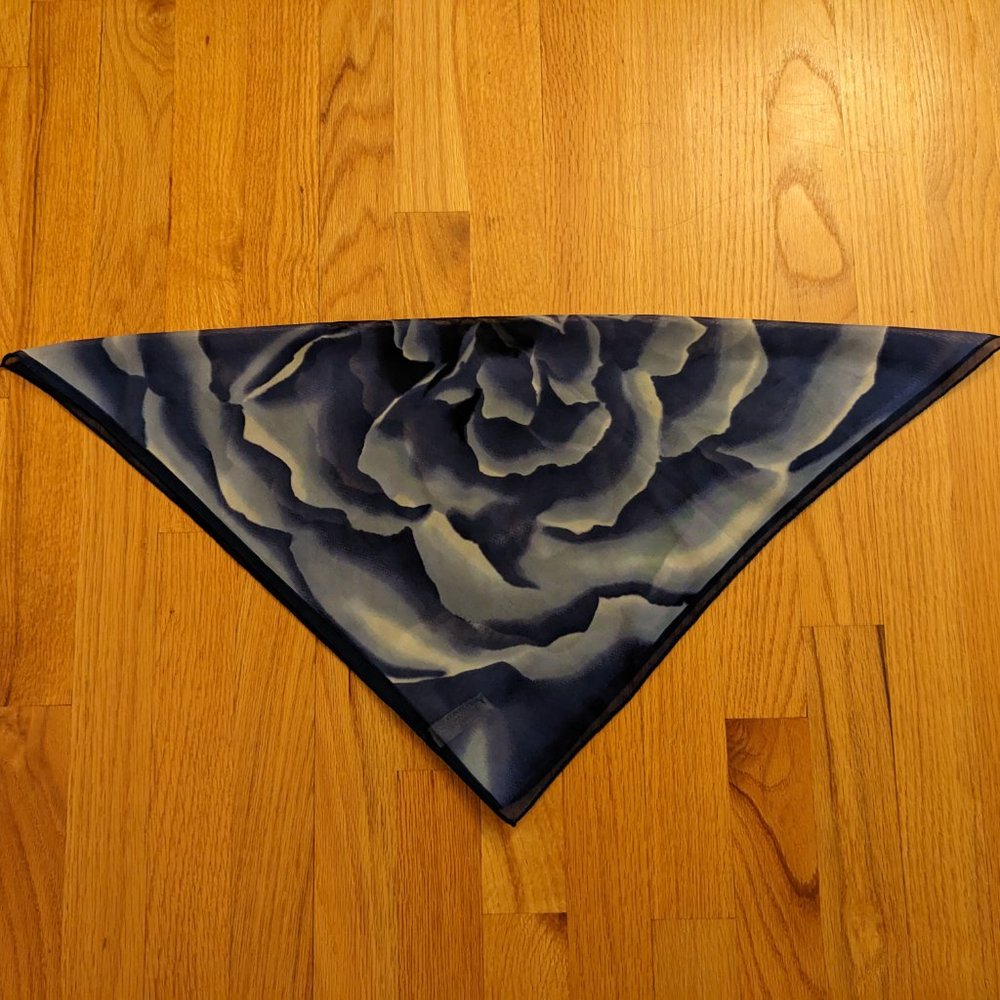 Elaine Gold for Collection XIIX LTD scarf - Picture 2 of 3